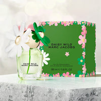 Marc Jacobs Daisy Wild For Women 1 oz Eau De Parfum Spray