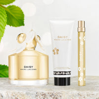 Marc Jacobs Daisy 3 Set: Body Lotion For Women