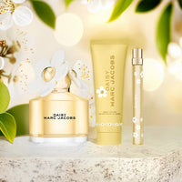 Marc Jacobs Daisy 3 Set: Body Lotion For Women
