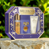 Elizabeth Taylor White Diamonds 3 Pcs Set For Women: 1 OZ Eau De Toilette Spray + 1.7 Body Lotion + 3.7 ML Parfum Mini