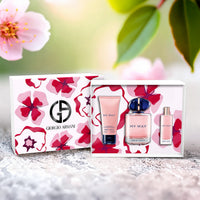 Giorgio Armani Armani My Way 3 Pcs Set For Women: 3 OZ Eau De Parfum Spray + 0.5 Eau De Parfum Spray + 1.7 Body Lotion