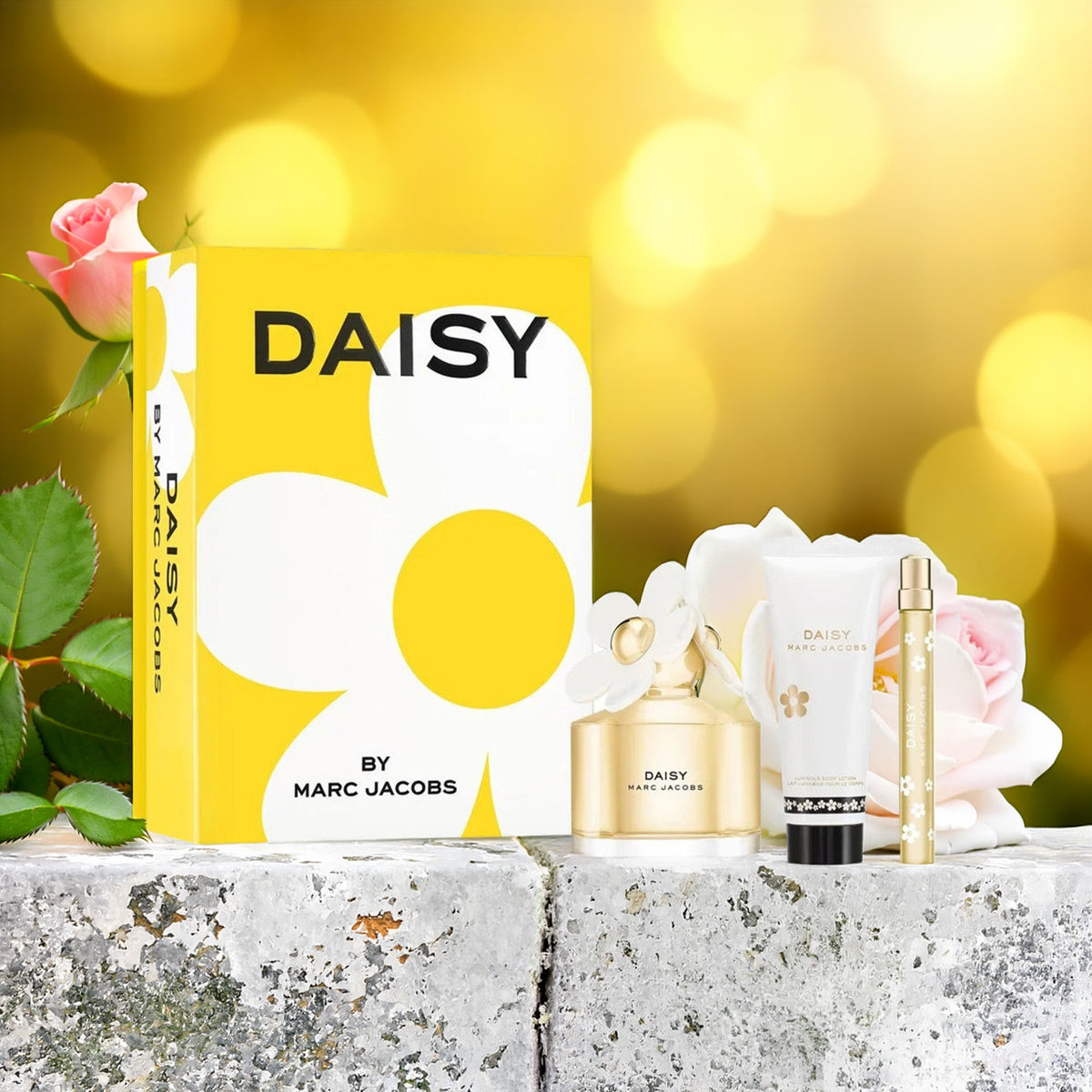 Marc Jacobs Daisy 3 Pcs Set For Women: 3.3 Eau De Toilette Spray + 0.33 Eau De Toilette Spray + 2.5 Body Lotion