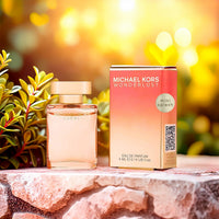 Michael Kors Wonderlust 0.14 oz Eau De Parfum Mini