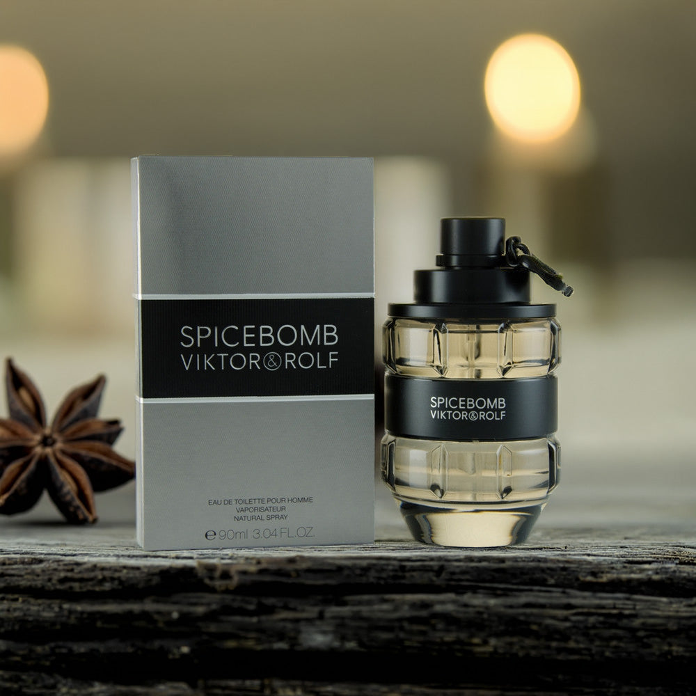 Viktor & Rolf Spicebomb V&R For Men 3 oz Eau De Toilette Spray