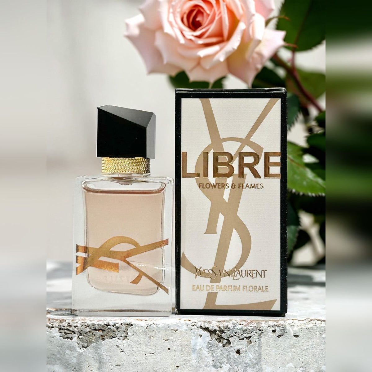 Yves Saint Laurent Libre Flowers & Flames For Women 7.5 oz Eau De Parfum Mini
